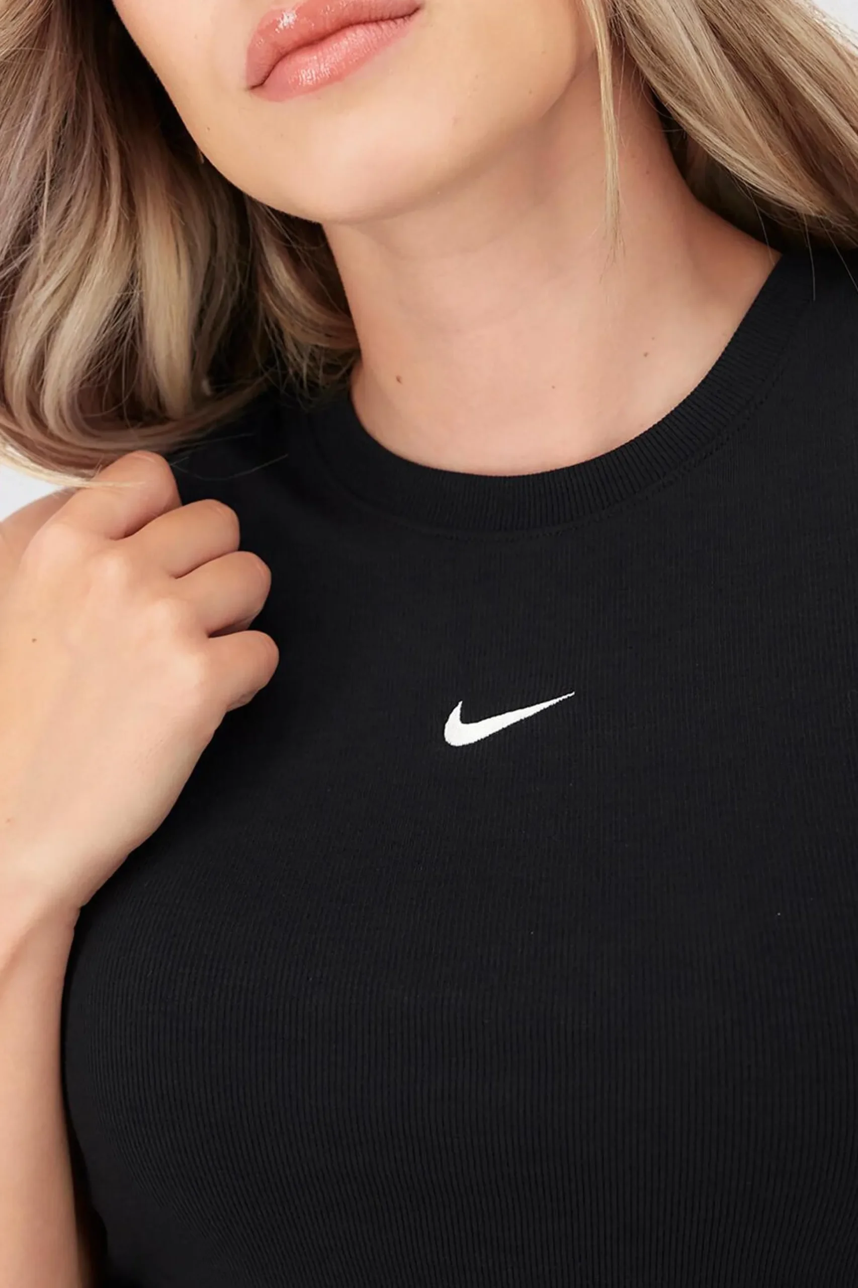 Camiseta Crop Top Nike