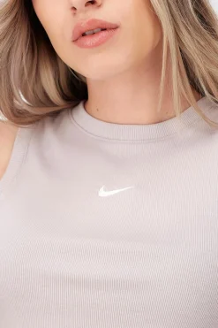 Camiseta Crop Top Nike