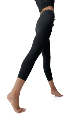 Malla Deportiva De Mujer Esme Born Living Yoga