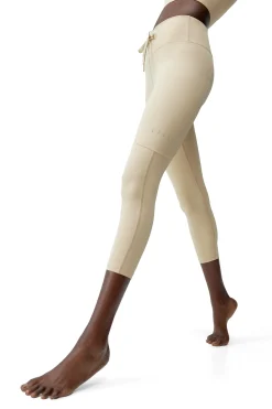 Malla Deportiva De Mujer Esme Born Living Yoga