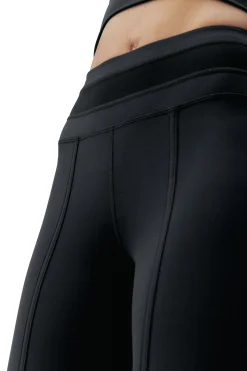 Malla Deportiva De Mujer Maeva Born Living Yoga