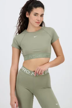 Nike Pro