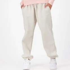 Nike Small Logo