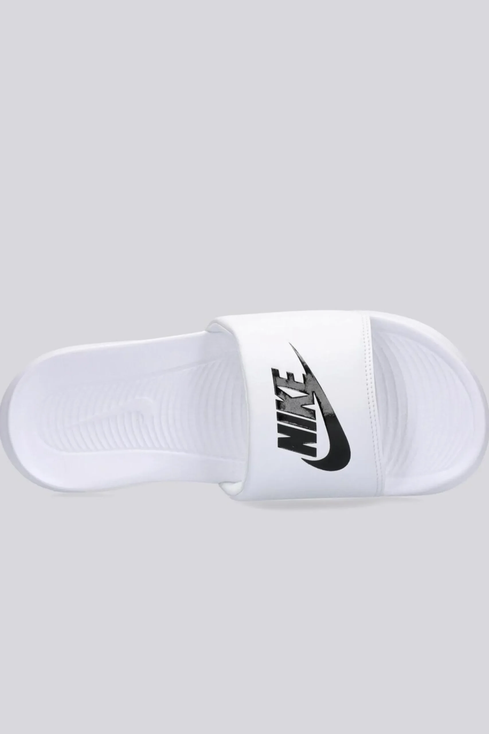 Nike Victori One