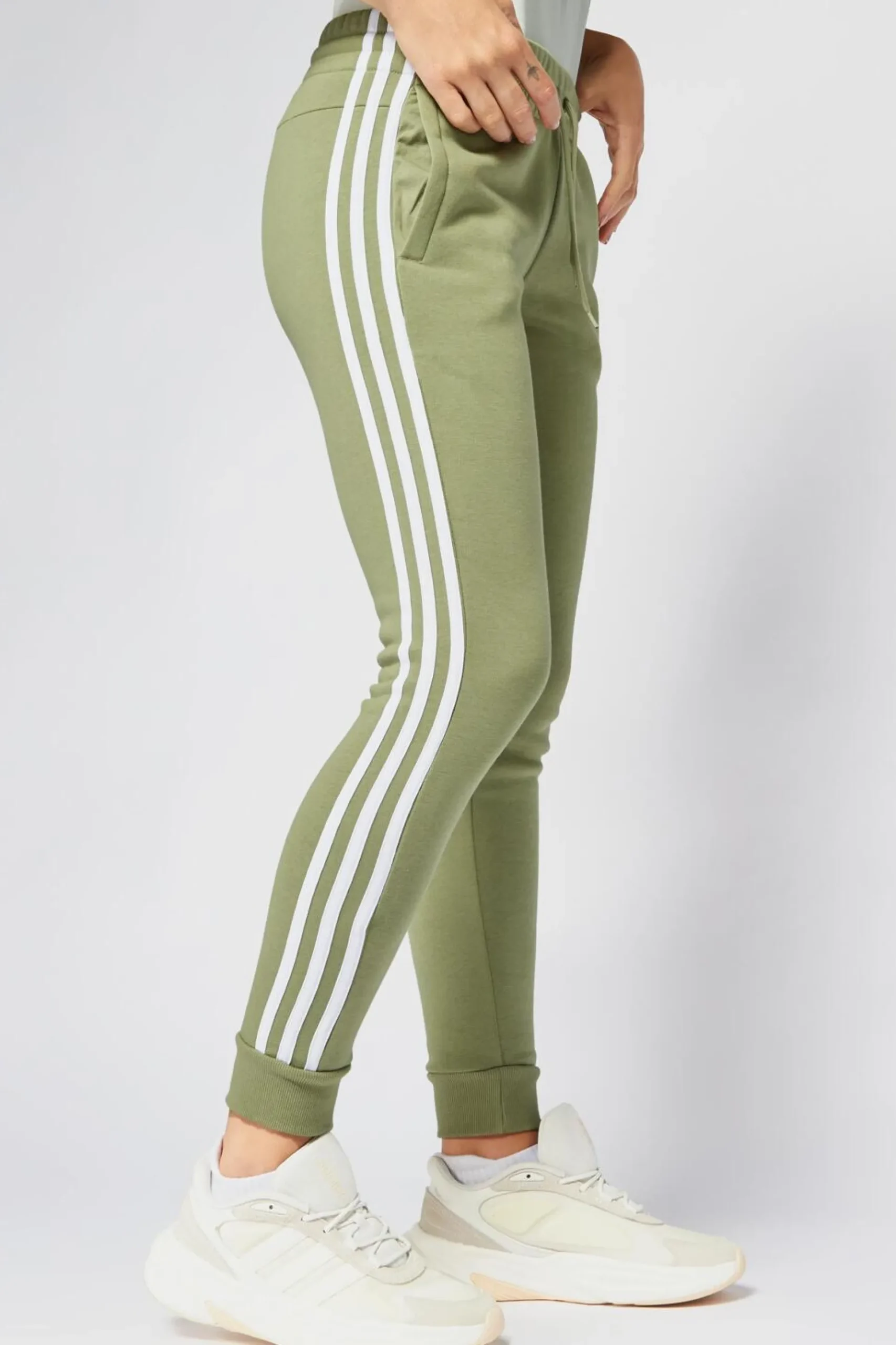 Pantalón adidas