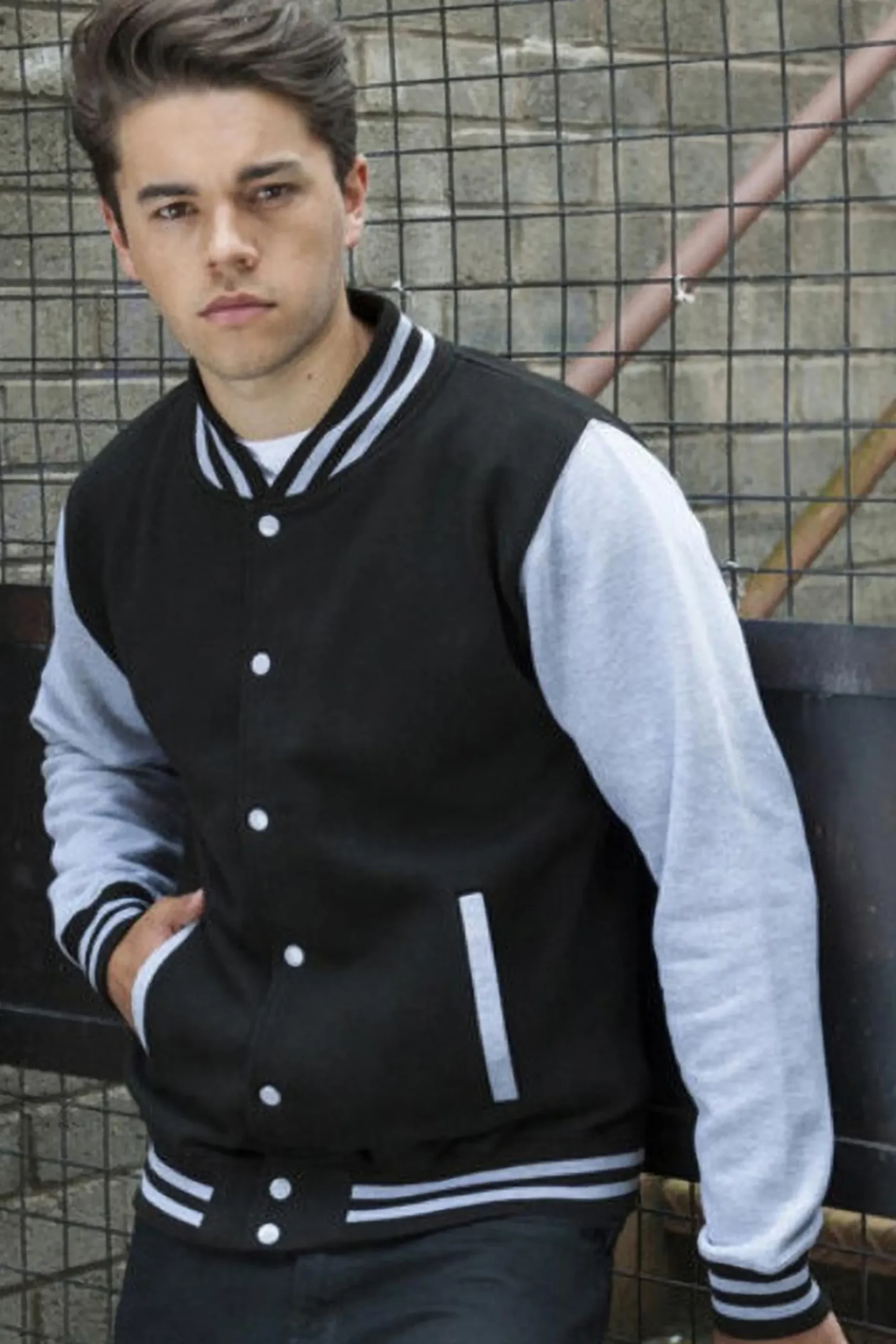 Sudadera Modelo Varsity/equipo Universitario Awdis