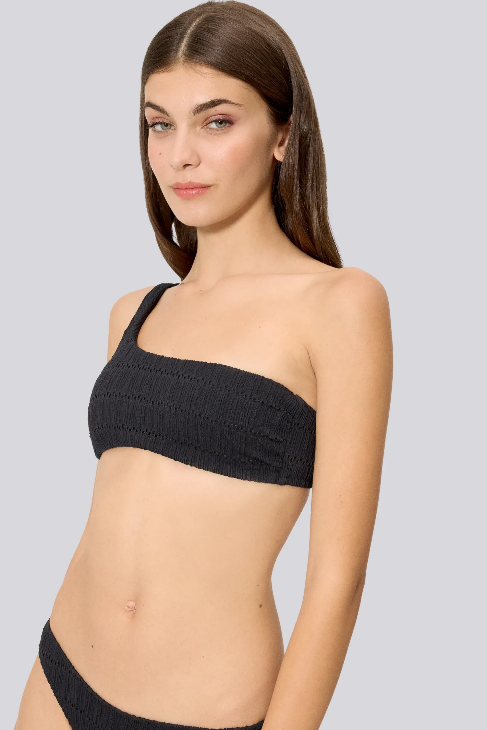 Top Bikini Asimétrico Ysabel Mora Copa B