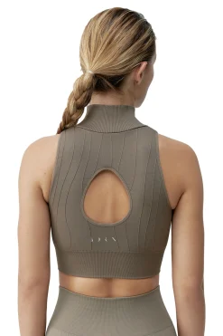 Top De Mujer Dandara Born Living Yoga
