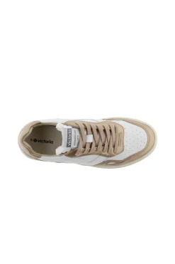 Zapatillas De Efecto Piel Victoria Seul Con Piezas Metalizadas En Contraste Y Cordones A Juego